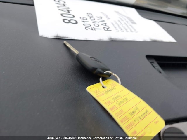 Toyota RAV4 2016 2T3ZFREV5GW304347 Image 11