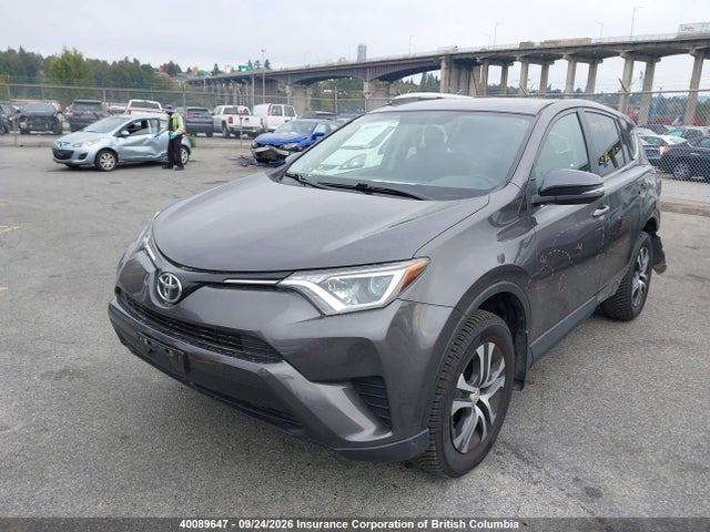 Toyota RAV4 2016 2T3ZFREV5GW304347 Image 2