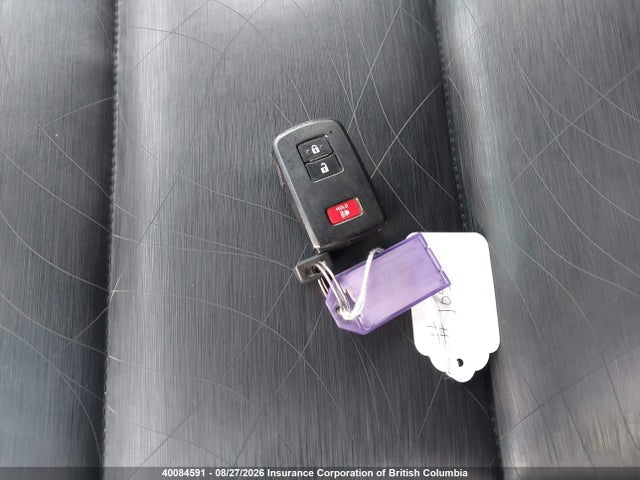 2014 Toyota Prius C Technology მანქანა იყიდება აუქციონზე, vin: JTDKDTB39E1080325, აუქციონის ნომერი: 40084591