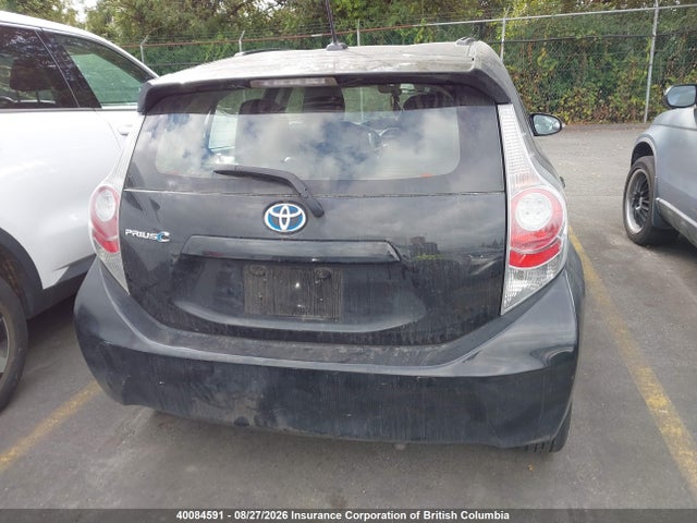 2014 Toyota Prius C Technology მანქანა იყიდება აუქციონზე, vin: JTDKDTB39E1080325, აუქციონის ნომერი: 40084591