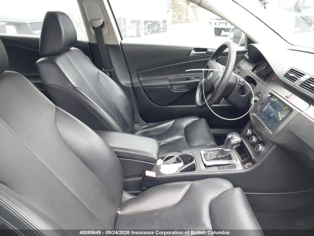 2010 Volkswagen Passat 2.0t მანქანა იყიდება აუქციონზე, vin: WVWAK9AN5AE112763, აუქციონის ნომერი: 40089649