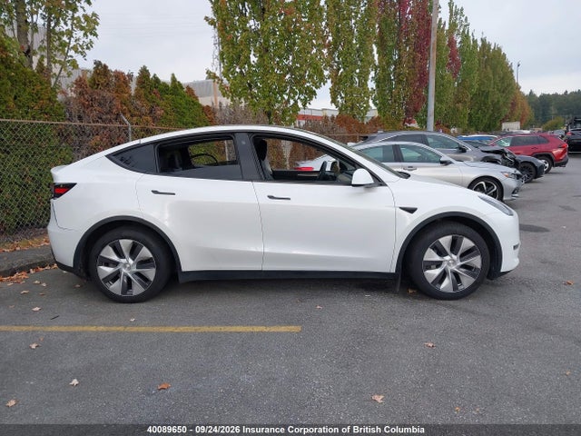 40089650 :رقم المزاد ، LRWYGDFD8PC929441 vin ، 2023 Tesla Model Y مزاد بيع
