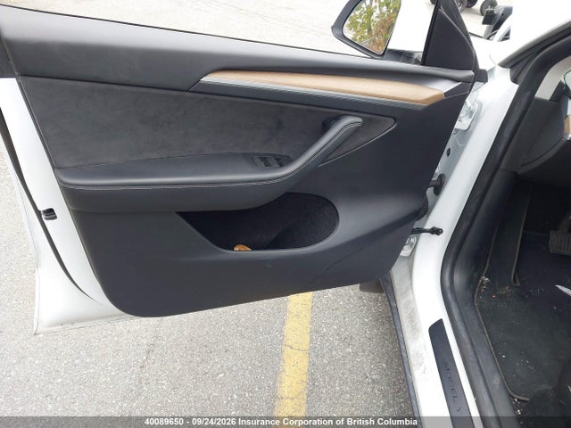 40089650 :رقم المزاد ، LRWYGDFD8PC929441 vin ، 2023 Tesla Model Y مزاد بيع