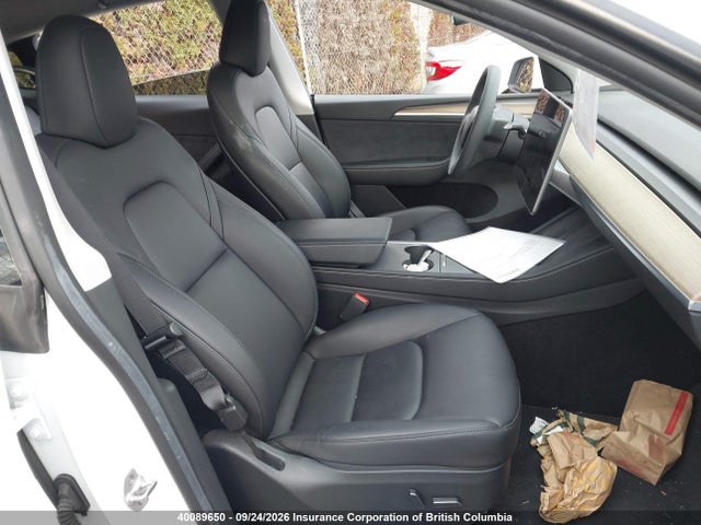 40089650 :رقم المزاد ، LRWYGDFD8PC929441 vin ، 2023 Tesla Model Y مزاد بيع