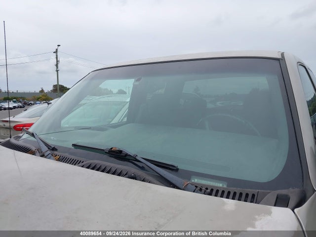 Auction sale of the 2001 Gmc New Sierra K1500, vin: 1GTEK19T11E117383, lot number: 40089654