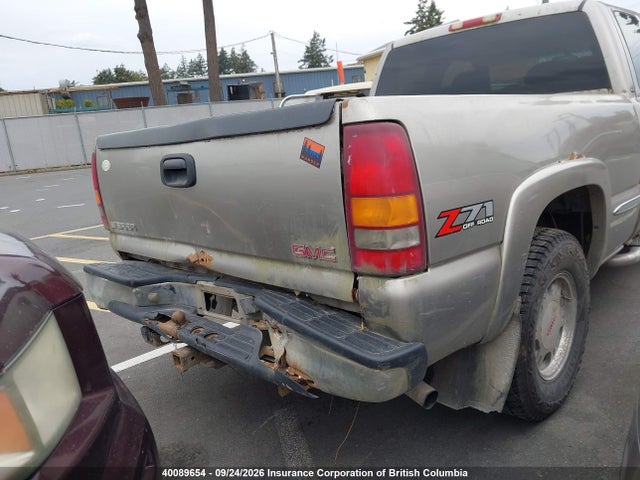 Auction sale of the 2001 Gmc New Sierra K1500, vin: 1GTEK19T11E117383, lot number: 40089654