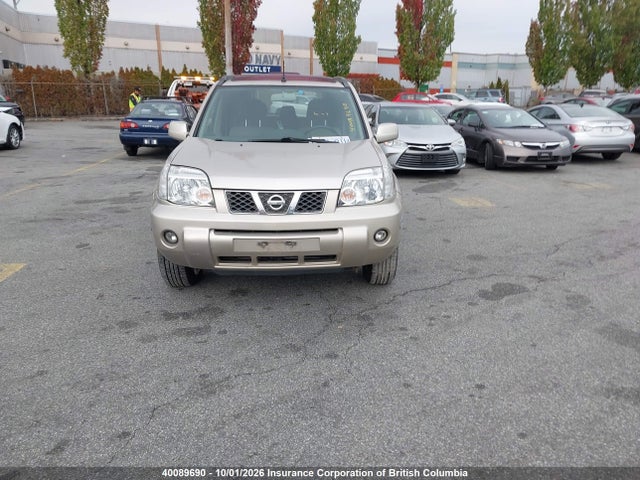 Продажа на аукционе авто 2005 Nissan X-trail Xe/se, vin: JN8BT08VX5W102317, номер лота: 40089690