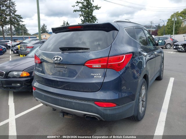 Продажа на аукционе авто 2016 Hyundai Santa Fe Sport 2.4 Luxury, vin: 5XYZUDLB8GG339965, номер лота: 40089717