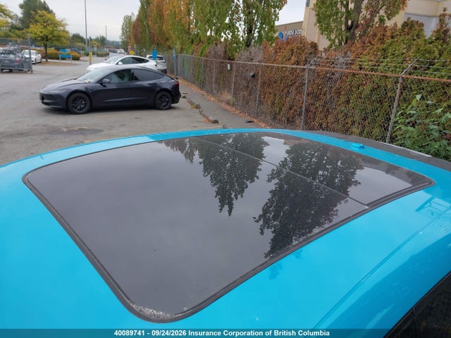 40089741 :رقم المزاد ، WP1AG2A50MLB51929 vin ، 2021 Porsche Macan مزاد بيع