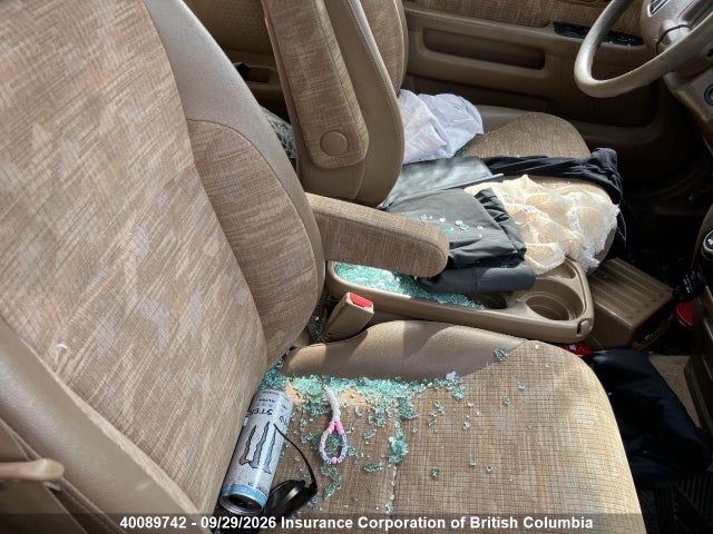 40089742 :رقم المزاد ، JHLRD78474C800524 vin ، 2004 Honda Cr-v مزاد بيع