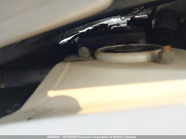 40082844 :رقم المزاد ، JT3HP10V6W0189332 vin ، 1998 Toyota Rav4 مزاد بيع