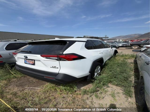 Toyota RAV4 2021 2T3BWRFV4MW124689 Image 4