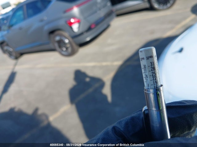 Tesla Model Y 2023 7SAYGDEE3PF759055 Image 20