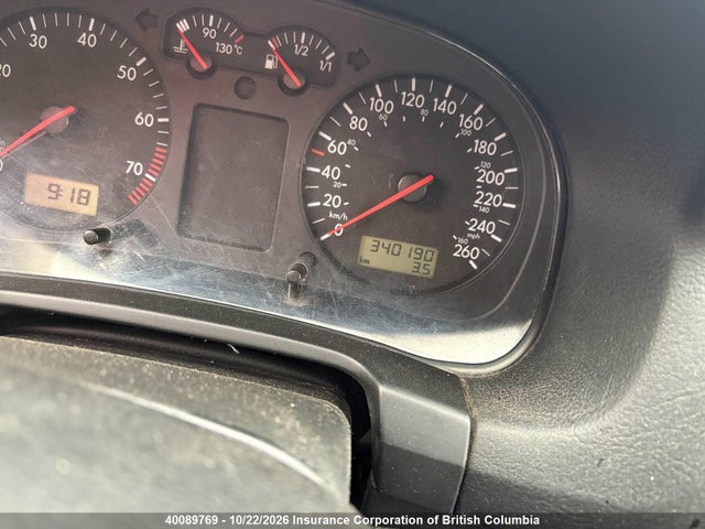 40089769 :رقم المزاد ، WVWBA21J0YW537551 vin ، 2000 Volkswagen Golf مزاد بيع