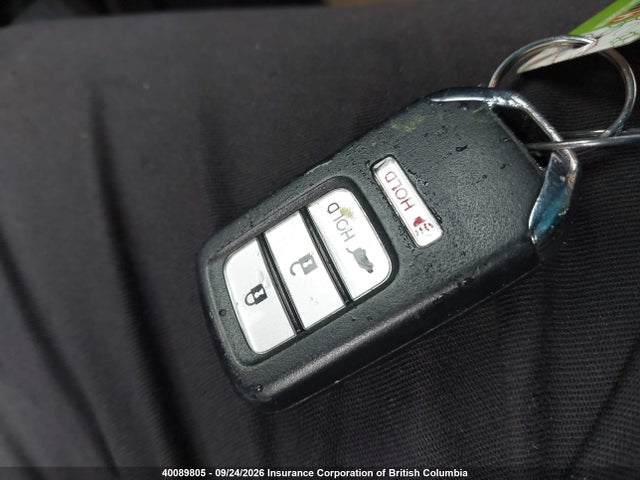 40089805 :رقم المزاد ، 5J6RM4H9XGL802077 vin ، 2016 Honda Cr-v مزاد بيع