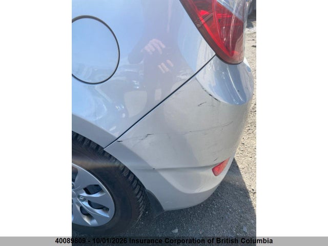 40089809 :رقم المزاد ، KMHCT5AE8DU134244 vin ، 2013 Hyundai Accent Gl مزاد بيع