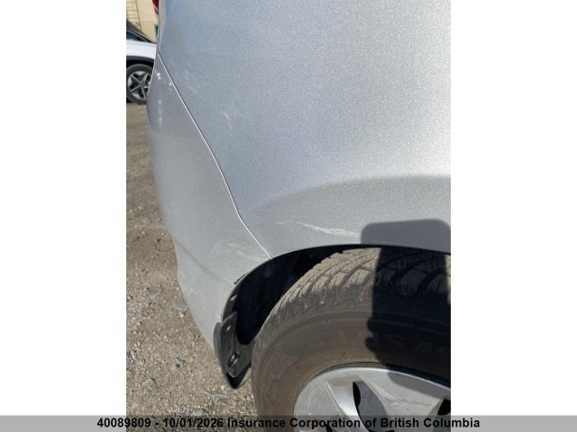 40089809 :رقم المزاد ، KMHCT5AE8DU134244 vin ، 2013 Hyundai Accent Gl مزاد بيع