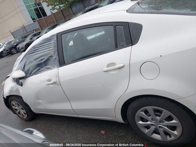 Продажа на аукционе авто 2016 Kia Rio, vin: KNADM4A38G6571892, номер лота: 40089840