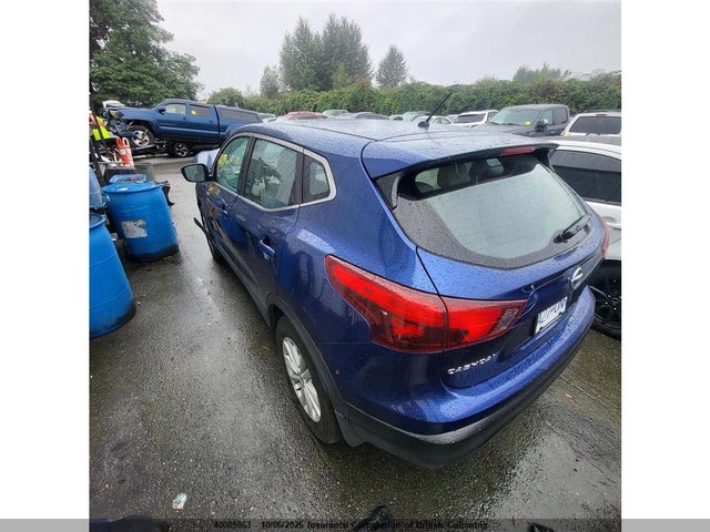 2017 Nissan Rogue Sport S/sv/sl მანქანა იყიდება აუქციონზე, vin: JN1BJ1CP5HW006909, აუქციონის ნომერი: 40089863