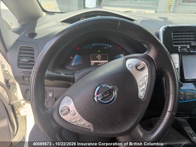 1N4AZ0CP8FC304354 Nissan Leaf
