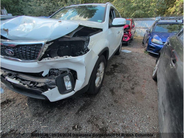 5XYKTCA66EG527532 KIA SORENTO LX