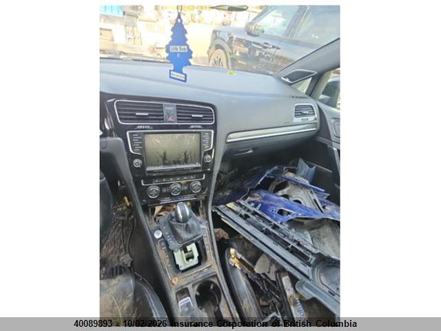 Volkswagen Golf 2017 WVWVF7AUXHW068443 Image 8