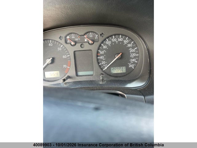 40089903 :رقم المزاد ، 9BWFL21J354005199 vin ، 2005 Volkswagen Golf مزاد بيع