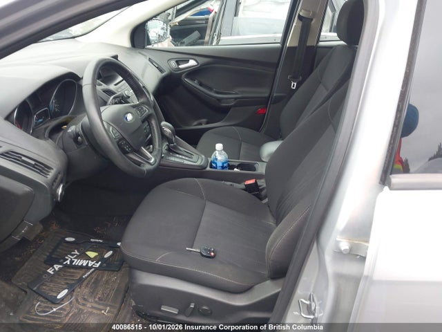Ford FOCUS SE 2017 1FADP3K23HL261197 Image 5