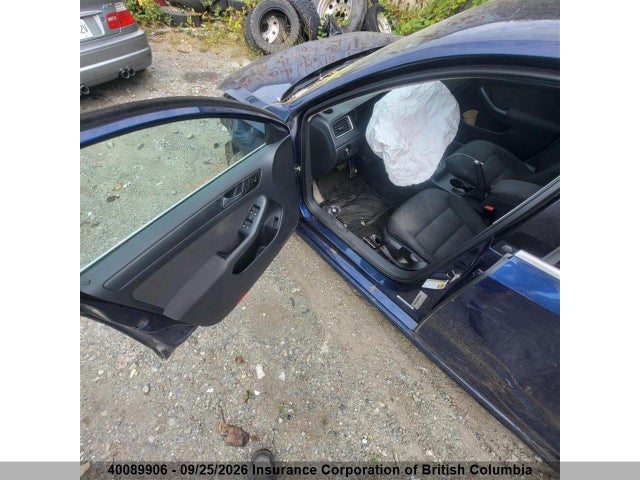 2011 Volkswagen Jetta მანქანა იყიდება აუქციონზე, vin: 3VWDX7AJ3BM004456, აუქციონის ნომერი: 40089906