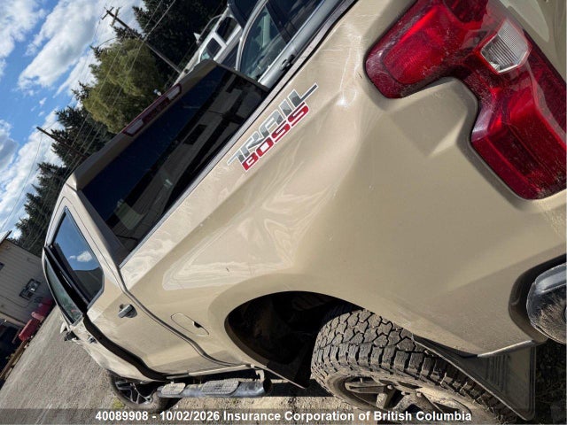 Auction sale of the 2022 Chevrolet Silverado K1500 Trail Boss Custom, vin: 3GCPDCEDXNG609194, lot number: 40089908