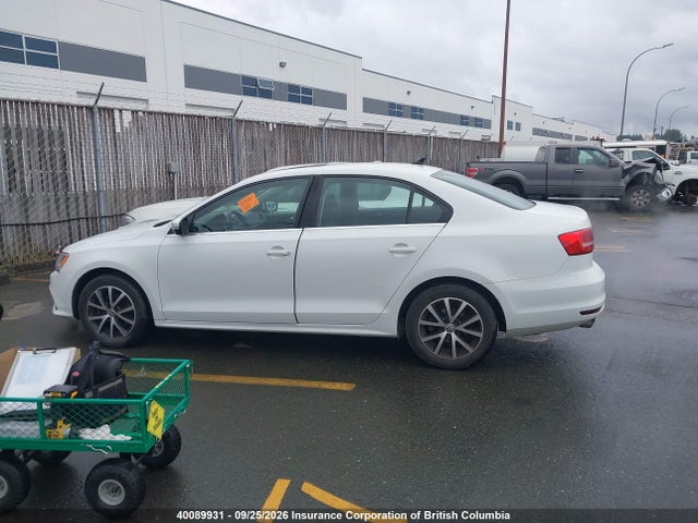 Volkswagen Jetta 2015 3VWD07AJ2FM229400 Image 13