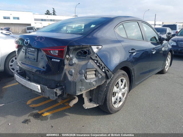 40089933 :رقم المزاد ، 3MZBM1U73FM124826 vin ، 2015 Mazda Mazda3 Gx مزاد بيع