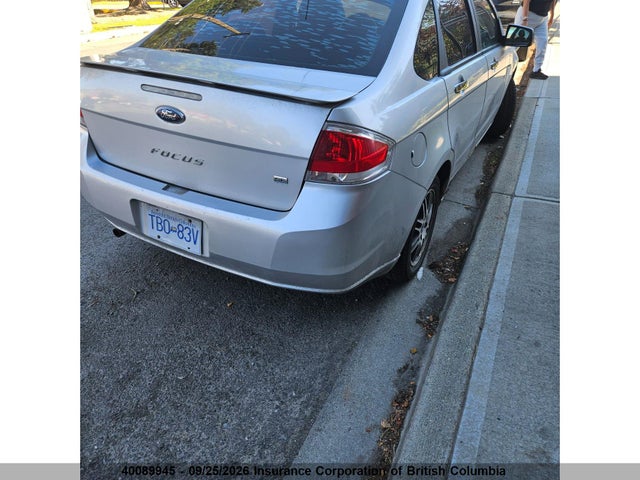 40089945 :رقم المزاد ، 1FAHP3FN3BW123185 vin ، 2011 Ford Focus مزاد بيع