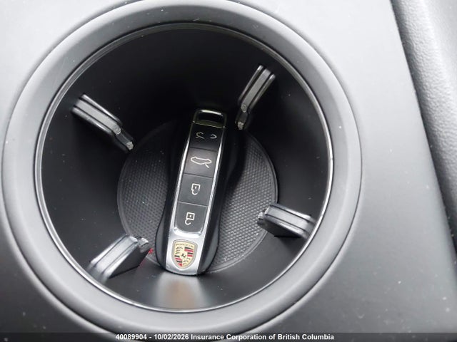 40089904 :رقم المزاد ، WP0AB2Y10LSA53395 vin ، 2020 Porsche Taycan 4s مزاد بيع