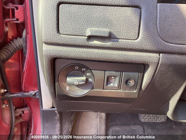 40089956 :رقم المزاد ، 3FAHP0HA5CR252221 vin ، 2012 Ford Fusion Se مزاد بيع