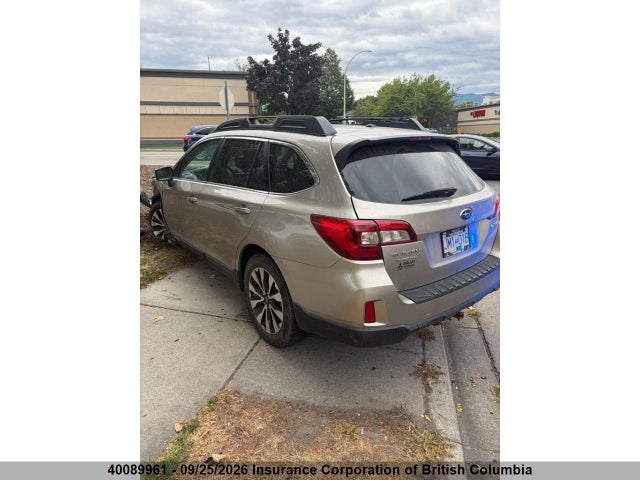 40089961 :رقم المزاد ، 4S4BSCNC4F3355201 vin ، 2015 Subaru Outback 2.5i Limited مزاد بيع