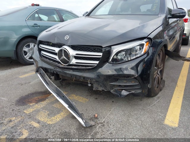 40087058 :رقم المزاد ، WDC0G4KB8JV111525 vin ، 2018 Mercedes-benz Glc 300 4matic مزاد بيع