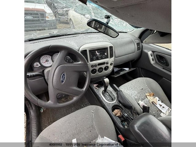 40089992 :رقم المزاد ، 1FMYU93166KB06056 vin ، 2006 Ford Escape Xlt مزاد بيع