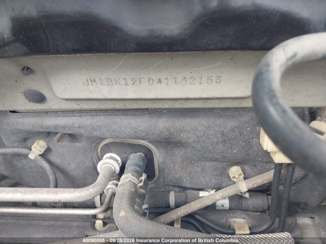 40090005 :رقم المزاد ، JM1BK12F041132153 vin ، 2004 Mazda 3 I مزاد بيع