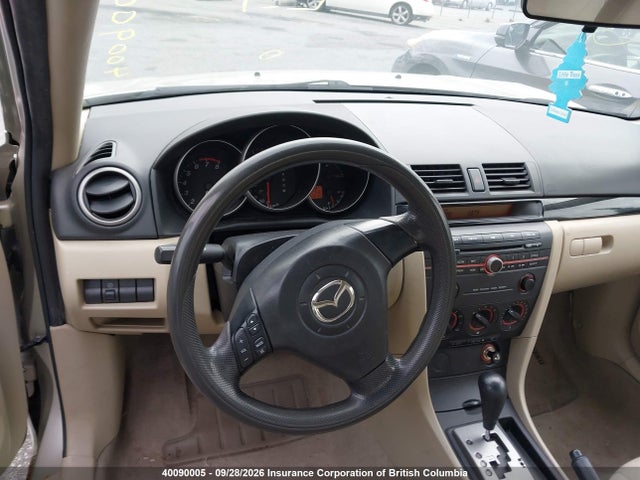 40090005 :رقم المزاد ، JM1BK12F041132153 vin ، 2004 Mazda 3 I مزاد بيع