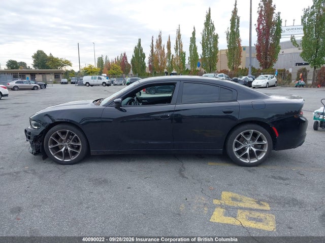 2015 Dodge Charger Sxt მანქანა იყიდება აუქციონზე, vin: 2C3CDXHGXFH836239, აუქციონის ნომერი: 40090022