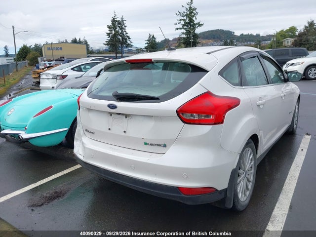 Ford Focus 2016 1FADP3R45GL334348 Image 4