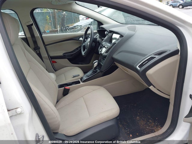 Ford Focus 2016 1FADP3R45GL334348 Image 5