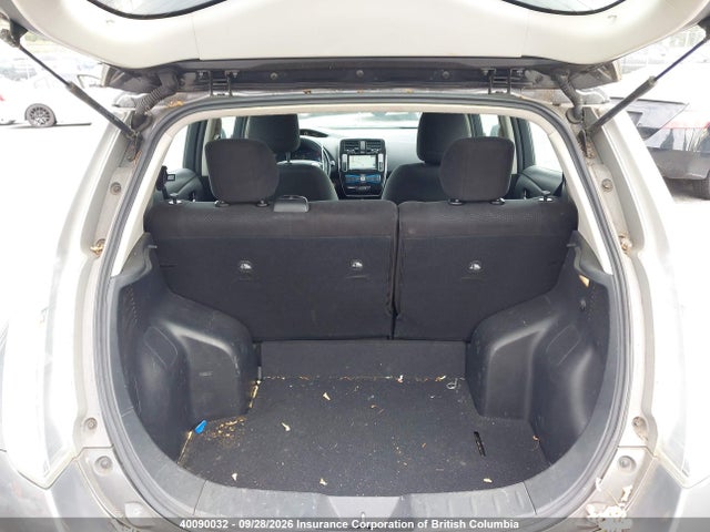 Nissan Leaf 2015 1N4AZ0CPXFC335217 Image 23