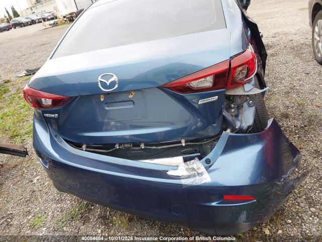 Продаж на аукціоні авто 2018 Mazda 3 Gs, vin: JM1BN1V75J1182800, номер лоту: 40084664