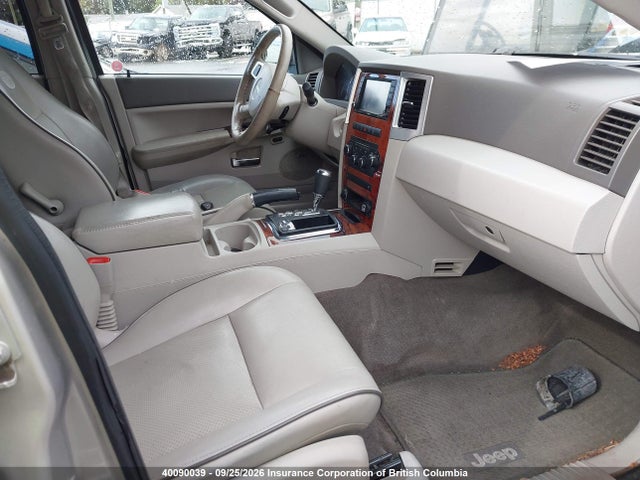 Auction sale of the 2008 Jeep Grand Cherokee Overland, vin: 1J8HR68228C200267, lot number: 40090039