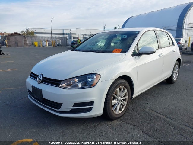 40090044 :رقم المزاد ، 3VW217AU6GM050700 vin ، 2016 Volkswagen Golf مزاد بيع