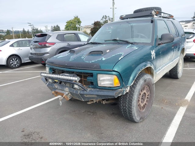 40090061 :رقم المزاد ، 1GNDT13W2V2113353 vin ، 1997 Chevrolet Blazer مزاد بيع