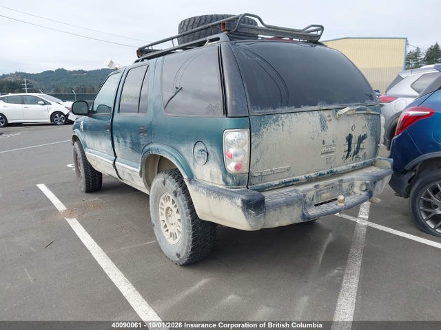 40090061 :رقم المزاد ، 1GNDT13W2V2113353 vin ، 1997 Chevrolet Blazer مزاد بيع