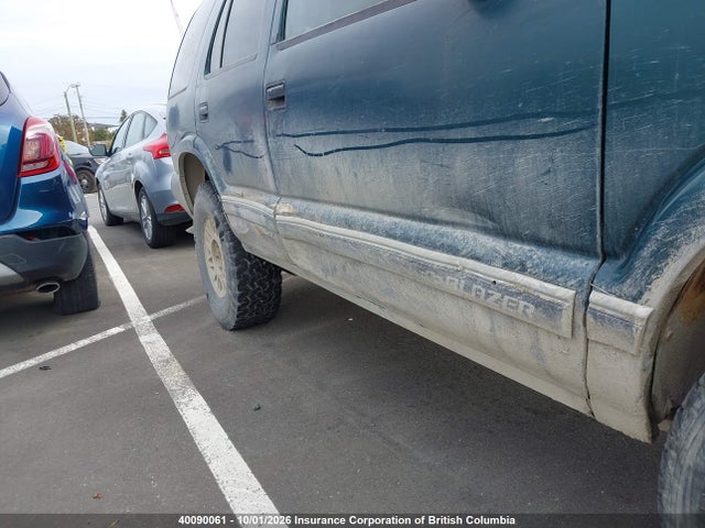 40090061 :رقم المزاد ، 1GNDT13W2V2113353 vin ، 1997 Chevrolet Blazer مزاد بيع